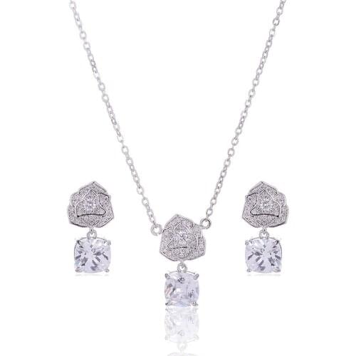 New Wholesale Korean Jewelry sets Cubic Zircon micro paved five leaf flower elegant wedding stud earrings for women