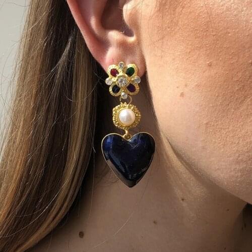 Baroque Bohemian Temperament Love Woman with Colorful Crystal Pearl Pendant Earrings Simple Fashion Ladies Party Jewelry Gifts