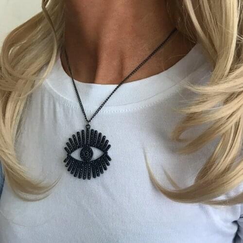 Simple Black Plated Eye-shaped Full of Crystal Rhinestone Pendant Necklace for Women Men Fashion Jewelry