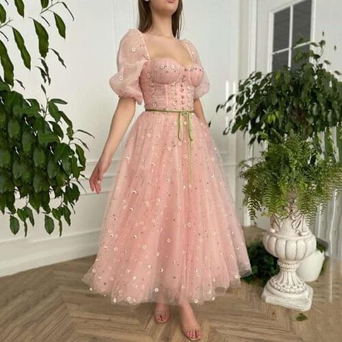 Vintage Prom Dresses 2021 A-Line Sweetheart Short Party Gown Puff Sleeves Robes de cocktail Dress for Teens Graduation Dress