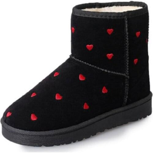 Winter new low-heeled snow boots womens flat-bottomed embroidery heart-shaped cotton shoes thick boots