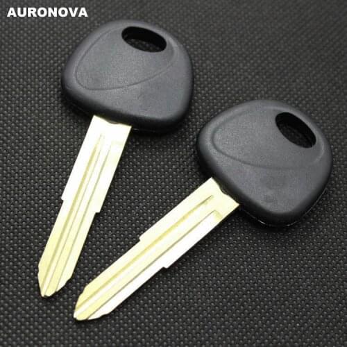 AURONOVA New Replace Original Key Shell for Hyundai Elantra Replace Spare Car Key Case With Uncut Blank High Quality Brass Blade