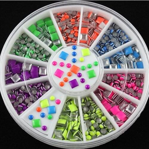 500Pcs 6 Colors 3D Nail Art Decorations Beauty DIY Metallic Round Square Studs Phone Case Card Books Manicure Decor