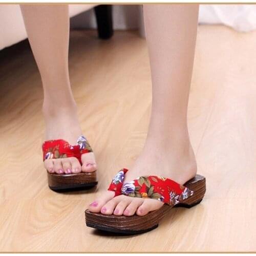 2020 summer side buckle printed clogs bohemian casual comfortable herringbone slippers female thick bottom wild beach shoes X185