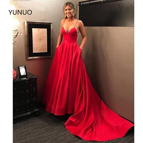 YUNUO Satin Long Train vestidos de fiesta de noche Formal Evening Dresses Spaghetti Strap Red Prom Dress with Pockets Simple