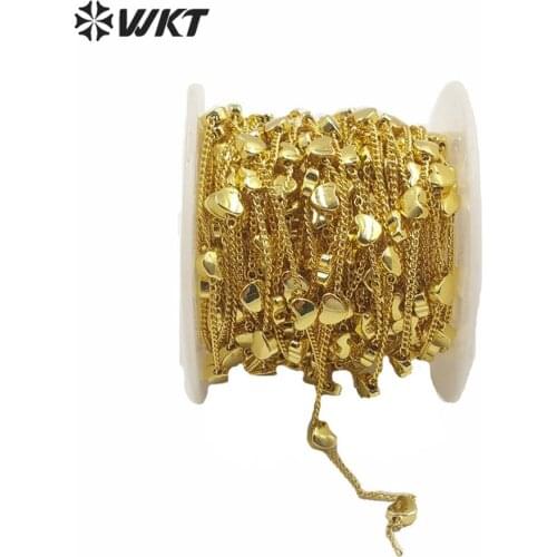 WT-BC135 New design fashion jewelry making heart chain gold electroplated no fade crown charm necklace chain sell by meter