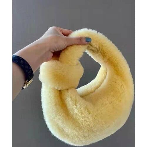 High Quality 2021 Winter Wool Hobos Luxury Designer Fluffy Handbags Womens Fur Bag Plush Shoulder Bags For Ladies