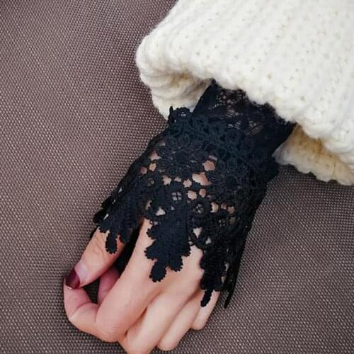Korean New Beautiful Goddess Elegant Arm Warmers Women Lace Gloves Cuffs on Sleeves Accessories Black White Arm Sleeves AGB653A