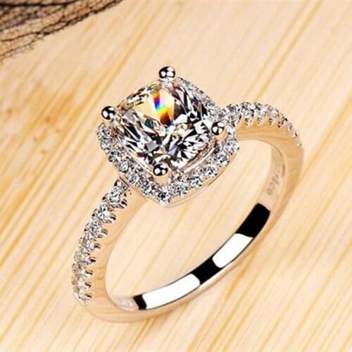 2020 Modern Fashion Women Ring Trend White Crystal Zircon Engagement Design Rings for Women Wedding Jewelry Gift