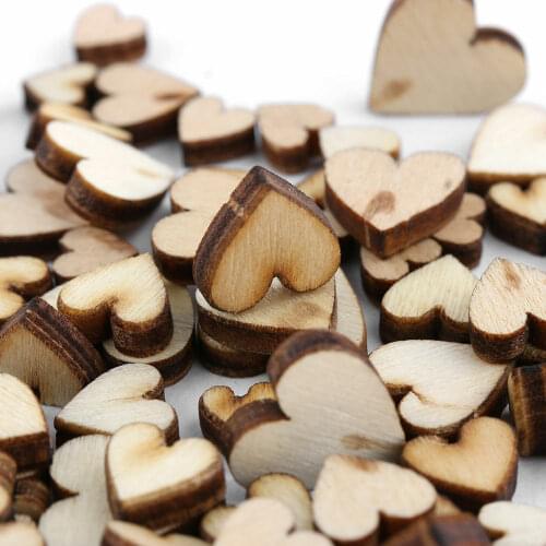100pcs Wooden Heart Beads Charms Christmas Wedding Festival Party Table Scatter Decoration Crafts DIY Wood Chips