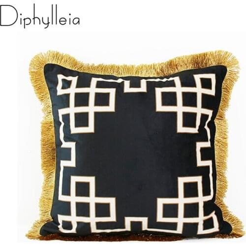 Diphylleia Modern Fashionable Cushion Cover Retro Art Geometric Tassel Velvet Upholstery Pillow Case Luxury Coussin 45x45cm