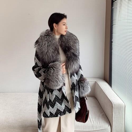 HIGH QUALITY fashion womens Coat Imported Whole Skin Natural Silver Fox Fur Collar Coat Female Ladies Real Wool Overcoat Jacket