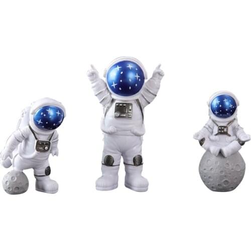 3Pcs/Set Space Astronaut Decoration PVC Model Toys Hand-Made Computer Case Desktop Articulated Doll Toys Gift