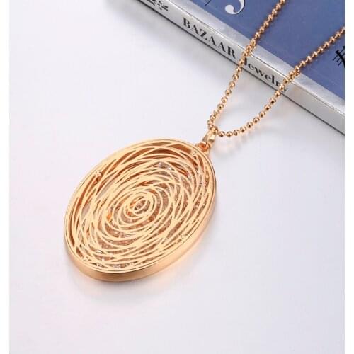 Big Oval Hollow Flower Crystal Pendants Necklaces Women Gold Color Beads Chain Sweater Long Necklace Elegant Jewelry Party Gift