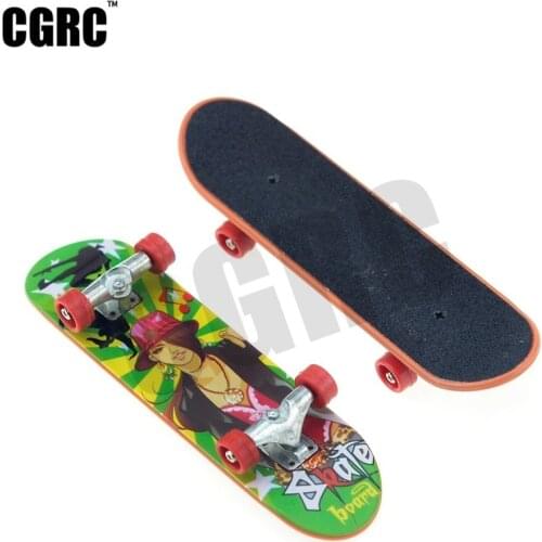 2PCS Simulation Mini Graffiti Skateboard For Rc Rock Crawler Axial Scx10 Ii 90046 Rc4wd D90 D110 Tamiya Cc01 Trx-4 Truck