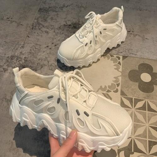 Women Platform Sneakers Korean Fashion White Shoes Thick Sole Casual Shoes Woman Vulcanize Shoes Lace-up Chunky Old Dad Shoes