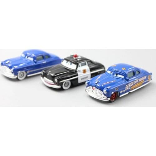Pixar Cars 2 3pcs/Lot Doc Hudson & Sheriff 1:55 Alloy Car Alloy Model Car Superb Manufacturing Process Birthday Gift