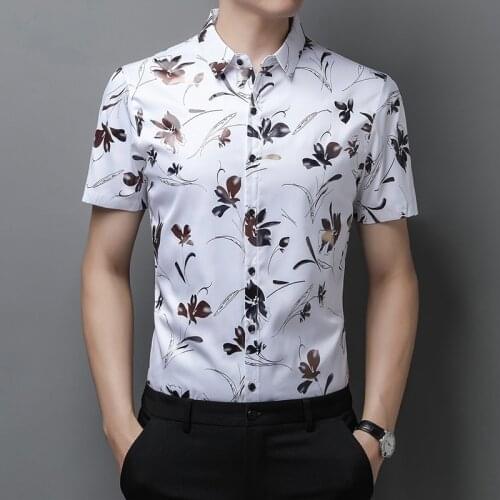 Mens Floral Printed Shirt Summer Fashion Streetwear Male Flowers Printing Clothes Dress Shirts Short Sleeved
