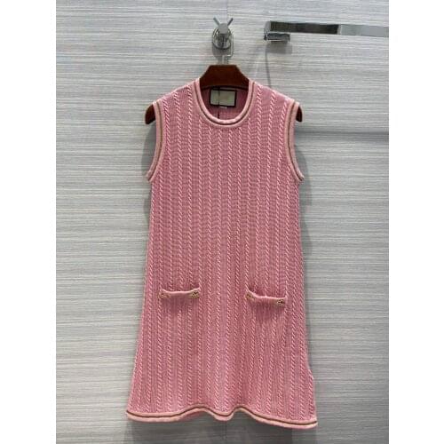 Spring and summer new metal chain knitted dress classic academy style contrast gold stripe decoration loose version