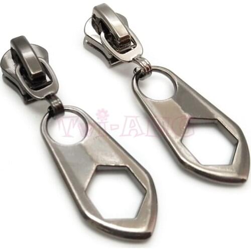 20pcs/lot, Simple Hollowed-out Round and Hexagonal Shape 5# Zipper Slider, Zipper Repair kits Fashion Accessories