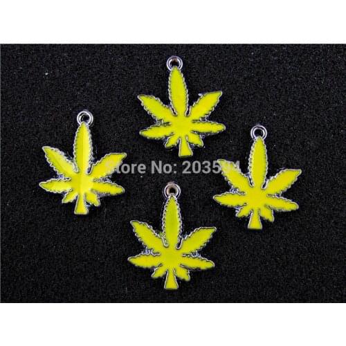 AE516 Mix Color 20Pcs Alloy Metal Enamel Maple Leaf Charms Pendants 28x23mm