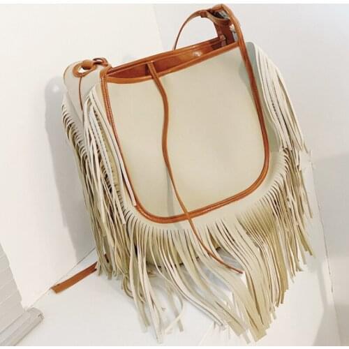 Large Capacity Shoulder Handbag 2021 New Designer Solid Leather Tassel Crossbody Shoulder Bags