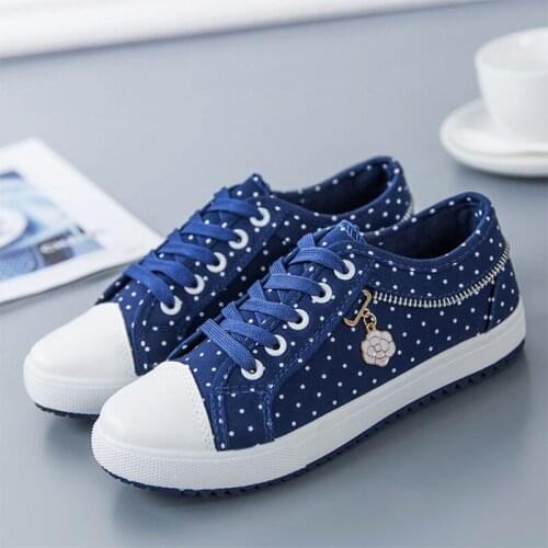 2021 Women Canvas Chain Summer Breathable Vulcanized Female Metal Lace-up Fashion Flat Ladies Casual Platform Comfort Shoes