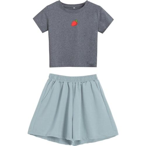 Japanese Style Strawberry Graphic T Shirt Summer Cotton Sweet Girls Streetwear Casual Kawaii Top Casual Vintage Women Chic Shirt