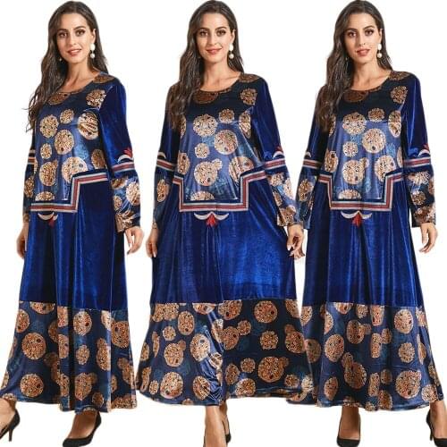 Vintage Ethnic Embroidery Long Dress Velvet Dubai Ramadan Abayas Muslim Women Long Sleeve Islamic UAE Maxi Robe Autumn Winter