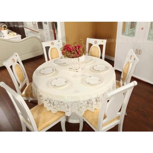 Yvonicky Jacquard Tablecloths On The Table
