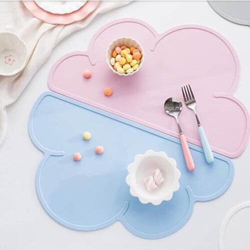 Cloud Shape Placemat Waterproof Heat Insulation Silicone Table Pad Mat Gadget