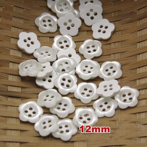 100pcs/lot Size:12mm High quality pearl white flower buttons,sewing button for DIY, scrapbooking accessories(ss-1439)