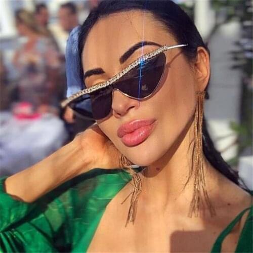 Cat Eye Rhinestone Glasses Fashion Designer Black Sunglasses Unique Shades Men Ladies Famous Brand Shades Gafas sol