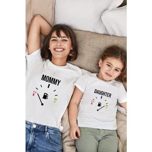 1pcs Family Matching Clothes Look Mother Daughter Outfits Clothing T Shirt New Mom and Me Gas Gauge Print Tee Matching Outfit