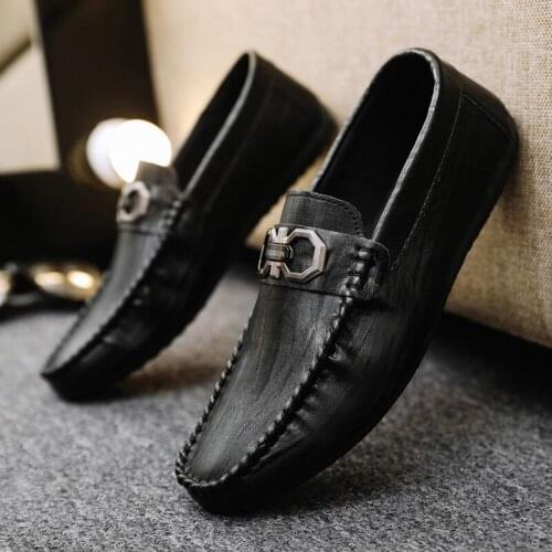Men Casual Shoes Italian Brown Men Loafers Moccasins Slip on Mens Flats Breathable Black Male Driving Shoes
