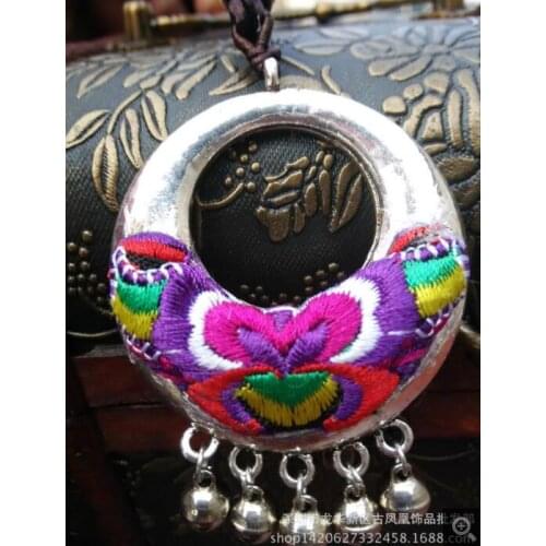 Original national wind, ancient embroidery embroidered necklace with handmade Miao Yin ornament Pendant