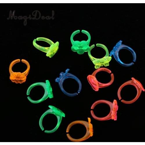 12 Pieces Kids Colorful Plastic Rings Jewelry Prizes for Classroom Teacher, Pinata Filler Toy Random Color