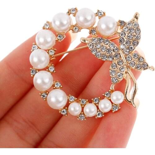1PC New Pearl Rhinestone Wreath Butterfly Brooch For Women Wedding Party Office Brooch Pins Decor Gift Fashion Jewelry Accessory