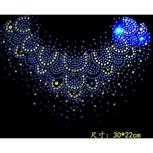 2pc/lot blue and white patch iron on transfer hot fix rhinestone transfer motifs iron on crystal transfers design