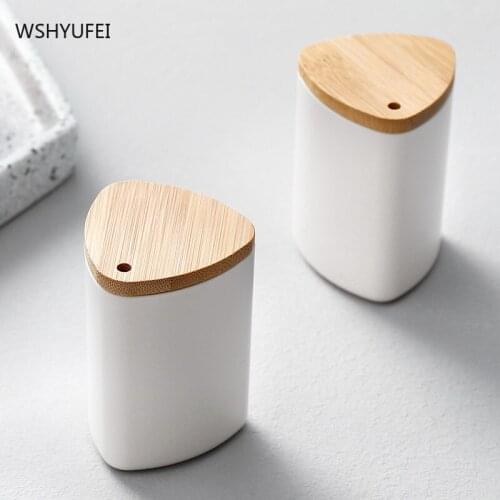 Japanese style toothpick box creative design wooden cover home exquisite storage box restaurant high-end toothpick jar