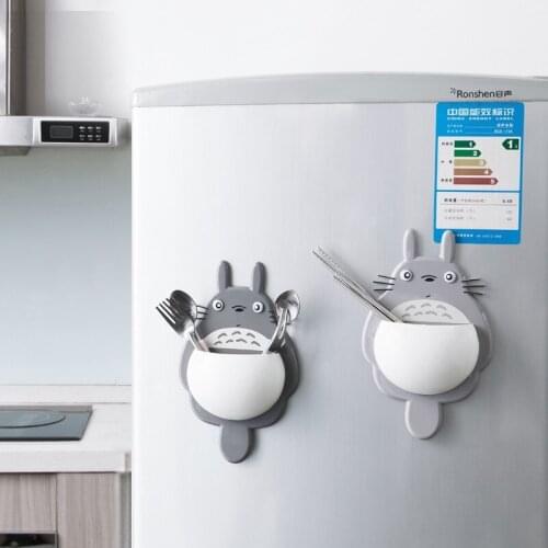 Cartoon animal Totoro sucker storage rack Plastic toothbrush shelf bathroom Wash supplies and toothpaste children Spoon holders
