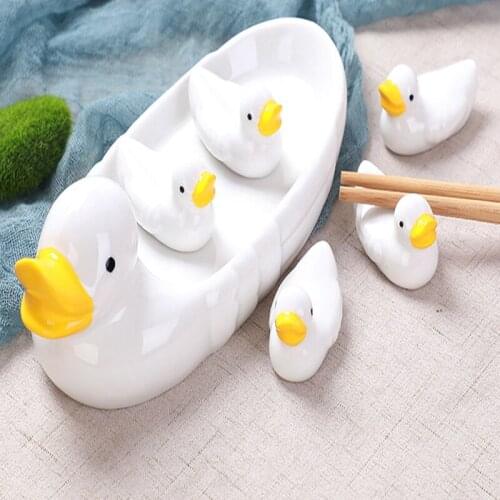 6pcs/set Lovely Duckling Chopstick Holder Set Support Fork Coffee Spoon Mini Creative Dish Dinnerware Duck Stand Kithchen Tools