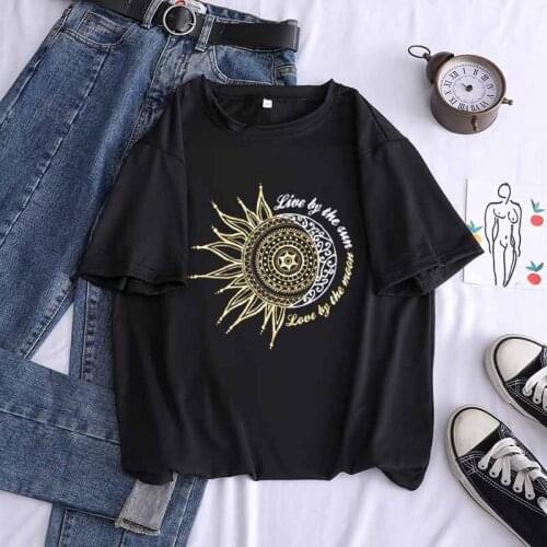 New Fashion Sun and Moon Printed Shirt Women Friend T-Shirt Plus Size Casual Female Tops 90s Sexy Mujer Loose Streetwear T Shirt