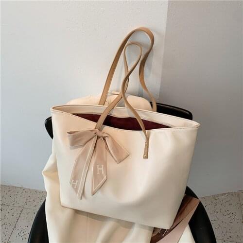 Shoulder Tote Bags For Women Handbags White Designer Simple Bolsas Soft Fashion Korean Quality Shopper Womens Bag 2021 Female