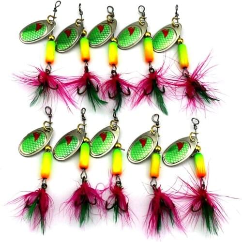 20pcs Mini Spoon Fishing Lure Spinnerbait 6.3cm 3.5g Metal Spoon Fishing Lures Artificial Sequin Lure Pike Lure Feather Hook