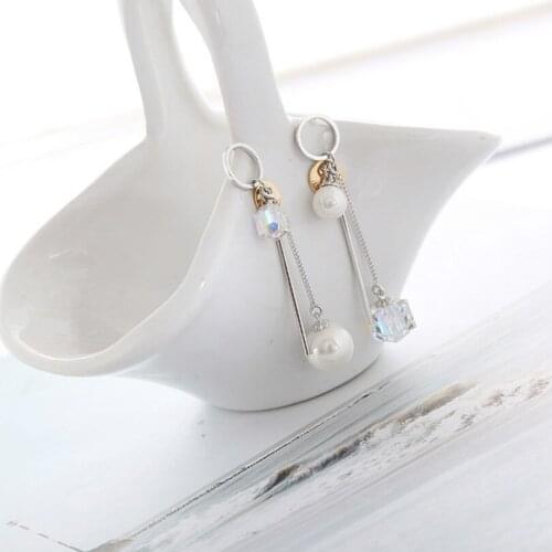 Korean Fashion Jewelry Simple Temperament Asymmetric Earrings Crystal Pearl Long Earrings Bohemian Womens Luxury Earrings
