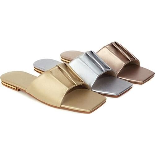 2021 New Arrival Flat Bottomed Women Slippers Fashion Lovely Ladies Casual Slip on Flip Flops Sandels for Woman Summer M-40