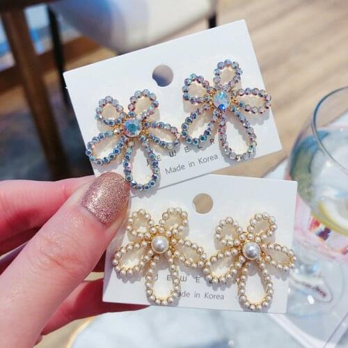 MENGJIQIAO 2020 New Arrival Handmade Elegant Pearl Flower Big Stud Earrings For Women Fashion Shiny Crystal Oorbellen Jewelry