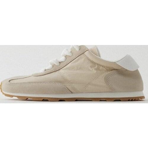 Fashion New Women Sneakers Patchwork Casual Vulcanized Shoes Beige Platform Shoes Flat Comfortable Lace Up Sneakers Women