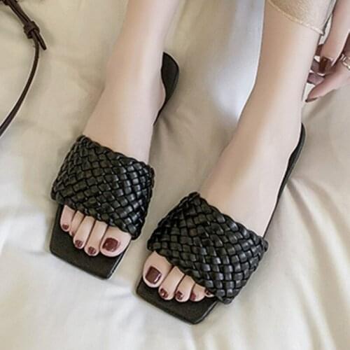 New Fashion Slippers Women Summer Shoes Soft Casual Woman Home Shoes Indoor Slippers Brand Ladies Footwear Black WhiteRedBigsize